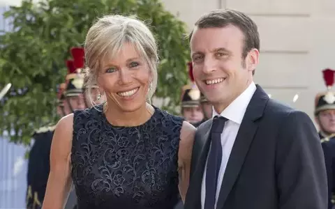 Ce crede fata cea mică a lui Brigitte Macron despre relația ei cu Emmanuel Macron: „Lumea din jurul lor nu mai există”