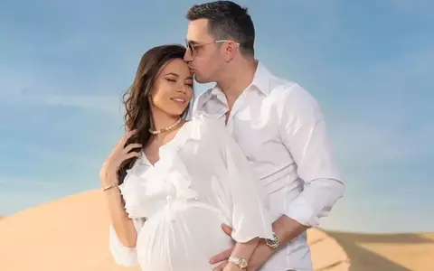 Cine sunt nașii pe care Denisa Filcea și Flick i-au ales pentru copilul lor. Anunțul a fost făcut într-un mod inedit 