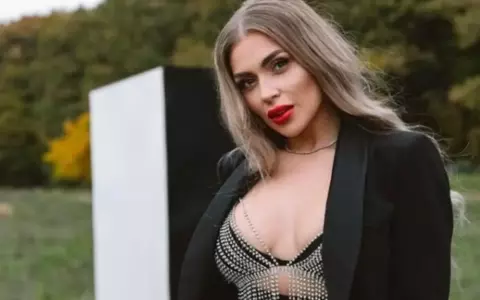 Oana Radu a apelat la medici din Paris, fiind în pericol de a-și pierde vocea: „Nu mai pot”