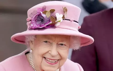 Regina Elisabeta a II-a are o ușă secretă în apartamentul de la Buckingham. La ce o folosește suverana