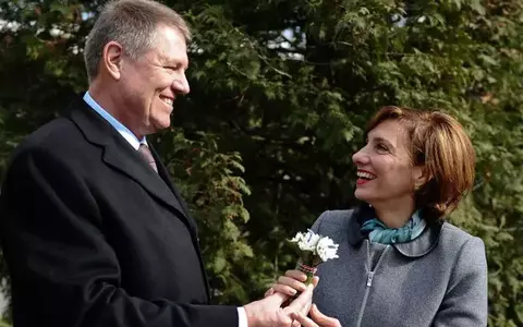 Cum arătau Klaus și Carmen Iohannis în tinerețe. Imagini de colecție