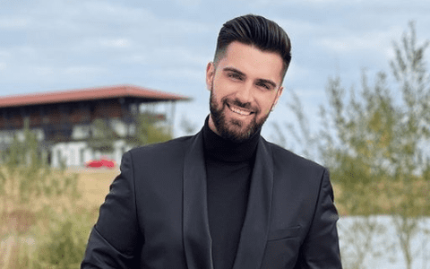 Ce a făcut Alex Leonte în ziua în care s-a aflat despre despărțirea de Theo Rose. Ipostaza în care a fost surprins în public