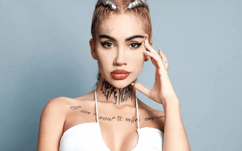 Câți bani câștigă Bia Khalifa pe OnlyFans. Un abonament lunar, pentru a-i vedea pozele deocheate, costă 8 dolari lunar