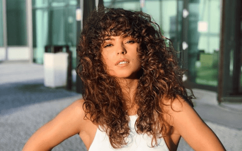 ami-imagini-incendiare-in-costum-de-baie-cat-de-bine-arata-cantareata_6_size23