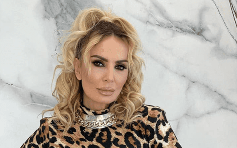 Cum se descurca Daniela Gyorfi, la început de carieră: „Nu cântam pe bani, ci pe mâncare”