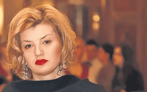 Ioana Băsescu, agasată la Curtea de Apel: "Cu ce parfum v-ați dat, doamna Băsescu? E parfum de condamnată"