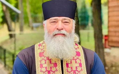 Părintele Calistrat, primele declarații după ce a revenit în altar. Mesaj pentru enoriașele agresate: „Sufletele alea două nu trebuie să se mântuiască?”