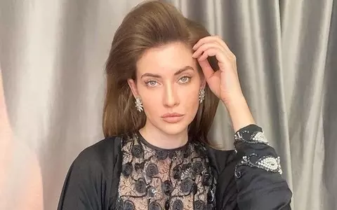 Iulia Albu critică dur vedetele care și-au făcut avatare online, cu inteligența artificială: „Îndoirea limitelor morale pentru like-uri este și ea o altfel de prostituție” / EXCLUSIV