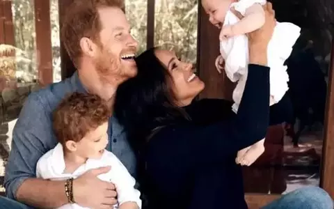 Meghan Markle și Prințul Harry au dezvăluit cine este nașul fiicei lor, Lilibet. Ce relație au Ducii de Sussex cu el