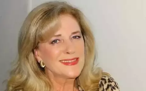 Stela Enache a cântat 17 ani pe vase de croazieră: ”Întotdeauna spuneam că mă duc în concediu în străinătate” / EXCLUSIV