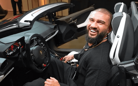 Cum arată mașina de 300.000 de euro a lui Dorian Popa, cumpărată direct de la Lamborghini Italia: "Mi-au dat și lacrimile"