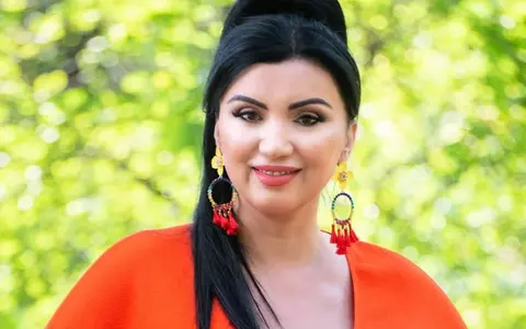 „O să am emisiunea mea, nu la Antenă”. Adriana Bahmuțeanu se pregătește de nuntă, dar și să revină în televiziune. Când va apărea pe micul ecran
