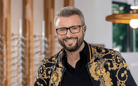 Ce studii are Cătălin Botezatu: ”Aș fi fost un avocat bun”. A dat la Teatru de trei ori și nu a intrat
