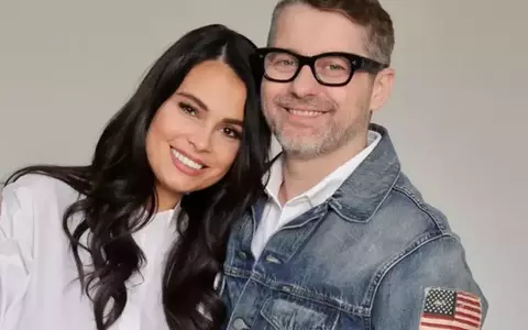 Anca Serea a împlinit 42 de ani: "În această cifră s-au adunat bucurii și tristeți, reușite și eșecuri...". Cum a surprins-o Adi Sînă la miezul nopții