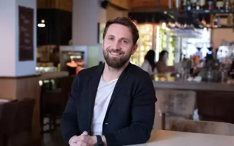 Dani Oțil a răbufnit la adresa unui client din restaurantul său. Ce l-a scos din sărite: „Avem niște țărănoi printre noi. Ieși afară, dobitocule!”