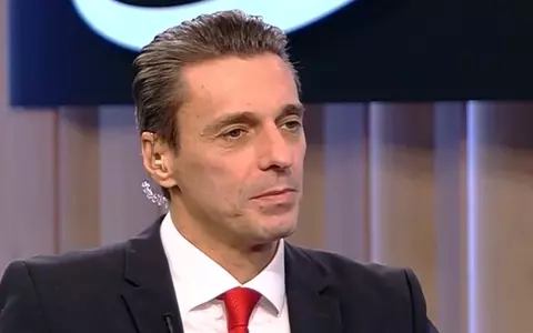 Cum a fost salvat Mircea Badea de către bunica sa, la cutremurul din '77: "Eu mai sunt în viață pentru că ..."