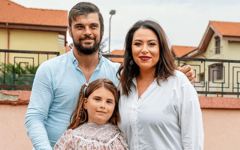 Oana Roman și Marius Elisei și-au dus fiica împreună, la medic. Cum au fost filmați: „Nu acceptă să i se recolteze analize decât cu...”