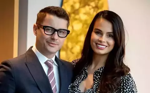 Anca Serea s-a mutat în noua casă de jumătate de milion de euro: "Are 7 dormitoare, 7 băi, un living, un dining, o bucătărie, un birou, un dressing" / Imagini din interiorul vilei