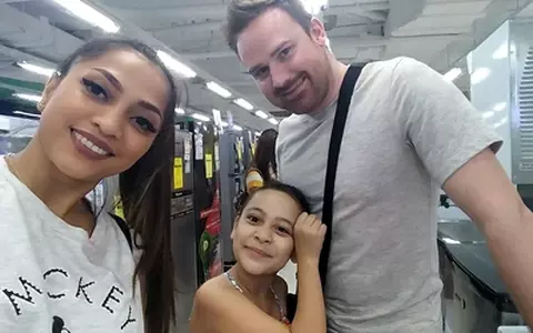 Ce relație are fiica Bellei Santiago cu Ionuț Grigore: „Ne înțelegem, dar ne mai și supărăm”. Soțul artistei i-a propus s-o adopte pe Kescielle