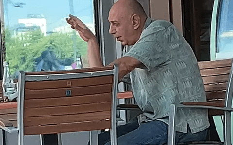 "Guru" Bogdan Giuseppe, condamnat definitiv la 30 de ani de închisoare pentru zeci de violuri și agresiuni sexuale