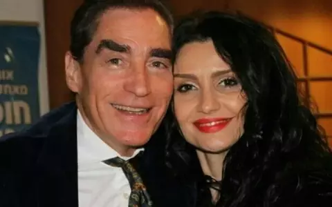 Silvia Chifiriuc suferă cumplit, la 6 ani de la moartea părinților. Cum o ajută Petre Roman să treacă peste: „Ca iubiți ce suntem...”