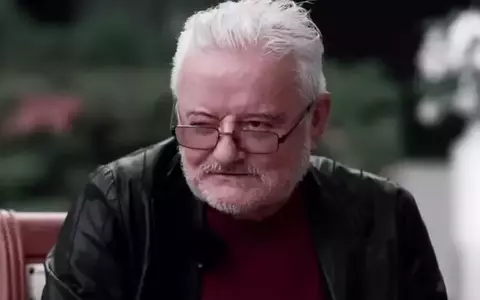 Cum arată camera de azil a lui Irinel Columbeanu. Deși are o pensie modestă, fostul milionar nu s-a despărțit de hainele și pantofii de brand