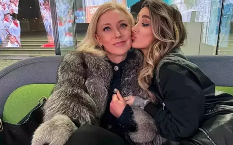 Cum arată și cu ce se ocupă Lucia Bubulac, fosta soție a lui Cătălin Crișan. A împlinit 60 de ani, iar fiica ei i-a făcut o surpriză emoționantă: "Mama, îți mulțumesc pentru că..."