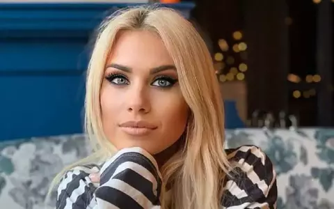 Amna este pregătită pentru o nouă relație, la 4 ani de la divorțul de tatăl fiului ei: „Am simțit o singură dată dragostea la prima vedere”. Artista încă merge la psiholog