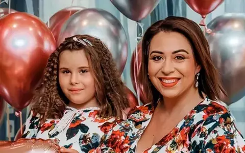 Ce cadou emoționant a primit Oana Roman de la fiica ei: „Mi-a făcut un...”. Vedeta își alină suferința lângă Isabela, după moartea Mioarei Roman