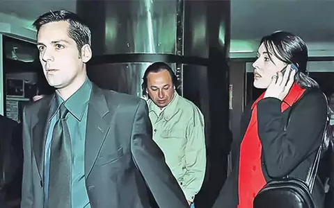Cum arată acum Camelia Constantinescu, femeia care l-a făcut tată pe Ștefan Bănică, prima dată. Imagine rară postată de Radu Ștefan, cu mama lui
