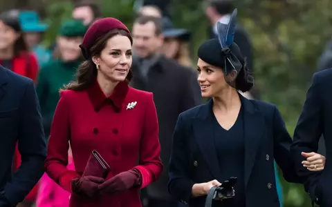 Kate Middleton și Meghan Markle, ceartă înainte de nunta ducesei cu Prințul Harry. Croitorul miresei a povestit ce s-a întâmplat: „S-au confruntat cu probleme”