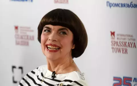 Cum arată Mireille Mathieu la 77 de ani. Artista nu pare deloc grav bolnavă, așa cum s-a speculat, și are aceeași tunsoare care a făcut-o celebră