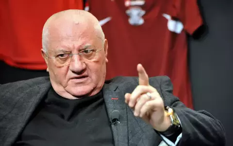 Cum s-a lăsat Dumitru Dragomir de fumat, în copilărie: "Mi-am făcut o țigară din chiștoace și am fumat-o în casă. Mama mi-a băgat pe gât țigara aprinsă"