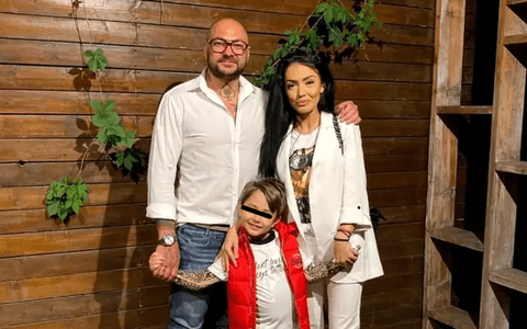 Cristi Mitrea neagă că a fost violent cu Andreea Mantea: „E ușor să pozezi în victimă. Nu am niciun raport de la poliție” / Ea l-a acuzat că a bătut-o când era însărcinată și nu l-a trecut în certificatul de naștere al fiului lor