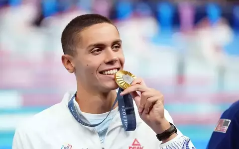 David Popovici și sacrificiile unui campion olimpic. Cum decurg antrenamentele și care e partea grea a înotului de performanță: „Imediat după ce intru în apă, înțeleg de ce trec prin această bătaie de cap în fiecare zi”