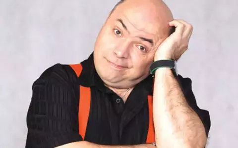 Constantin Zamfirescu își riscă sănătatea, după ce s-a vindecat de cancer: "Sunt restanțier la somn, la odihnă!". Cu ce se ocupă Gogoașă de la Trăsniții
