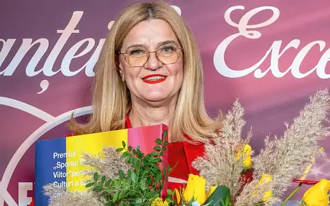 Ce obiecte nu lipsesc niciodată din geanta Elisabetei Lipă și care sunt hainele ei preferate: ”Dacă ar fi să mă îmbrac cu ceea ce se poartă, cred că nici nu aș ieși din casă...” / EXCLUSIV