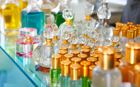 Ce caută clienții la un parfum arăbesc?