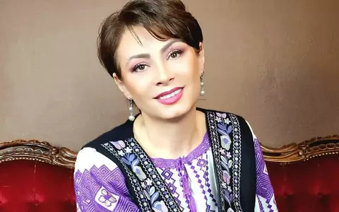 Cine e Adriana Antoni. Cântăreața e căsătorită cu un american și a terminat Medicina și Dreptul