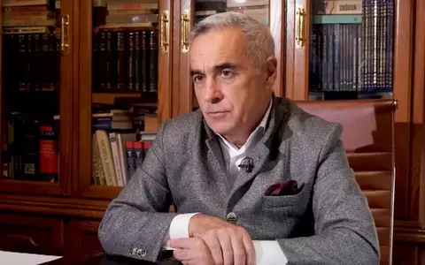 Călin Georgescu, discurs cu replici inspirate din filmul "Ultimul Samurai": "Eu cred că România a fost creată de o mână de războinici viteji și de oameni demni"