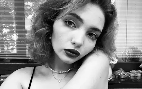 Alexandra, studenta din Cluj care a murit la 22 de ani, înmormântată la Năsăud! Preotul, mărturie sfâșietoare: "Azi o pun pe Alexandra lângă bunica ei, în pământ"