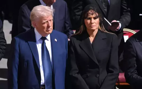 Cele trei reguli încălcate de Donald Trump la funeraliile Papei Francisc. Critici dure în online: "Trebuie întotdeauna să iasă în evidență și să încerce să fie în centrul atenției"
