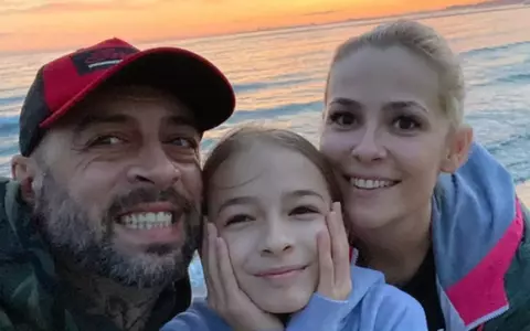 Cum se descurcă Elena Vîșcu în calitate de mamă singură, după divorțul de CRBL: „Am avut cu ea niște discuții. Acolo e, de fapt, problema”. Susține că artistul nu a venit niciodată la Chișinău să-și vadă fiica
