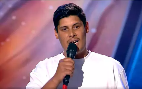 Cine este Marius Moldovan, finalist la Românii au talent. A crescut la internat și, după moartea părinților, a devenit sprijinul fraților mai mici