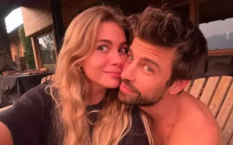 Gerard Pique și Clara Chia, iubita mai tânără cu 12 ani, au spulberat zvonurile despărțirii. În ce ipostază romantică s-au afișat din vacanță