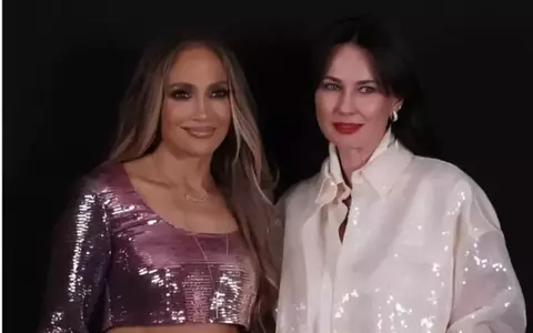 Roxana Voloșeniuc, redactor-șef Elle, interviu de excepție cu Jennifer Lopez, la Madrid: "O experiență totală, pe care o vei prețui o viață” /  Diva latino va concerta în București pe 27 iulie