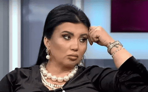 Adriana Bahmuţeanu face acuzaţii grave în dosarul de proxenetism în care este arestată și văduva lui Gabriel Cotabiță: "Ştiau şi echipajele de Poliţie care veneau în miez de noapte şi opreau aceste scandaluri. Funcţionează de 7-8 ani ca bordel"