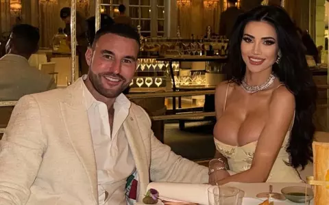 Cum se simte Andreea Sasu după cele două luni petrecute în spital. Philipp Plein a postat imagini în care apar cu fiul lor: „Cele trei lucruri care contează cel mai mult”