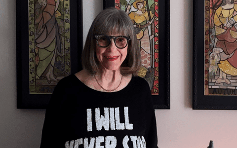 A murit creatoarea de modă Marilyn Brooks, care a popularizat stilul „mod” purtat de Beatles. Avea 93 de ani și a schimbat industria modei în Canada și SUA