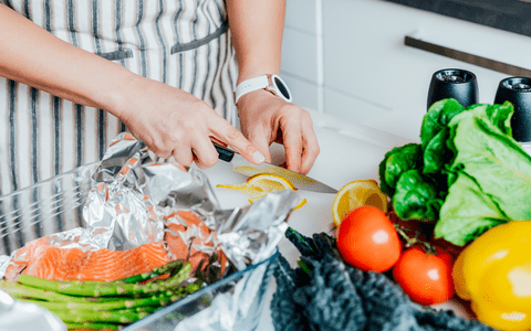 Cât Omega-3 primești din alimentație? Cum îți poți asigura un aport adecvat în zilele aglomerate